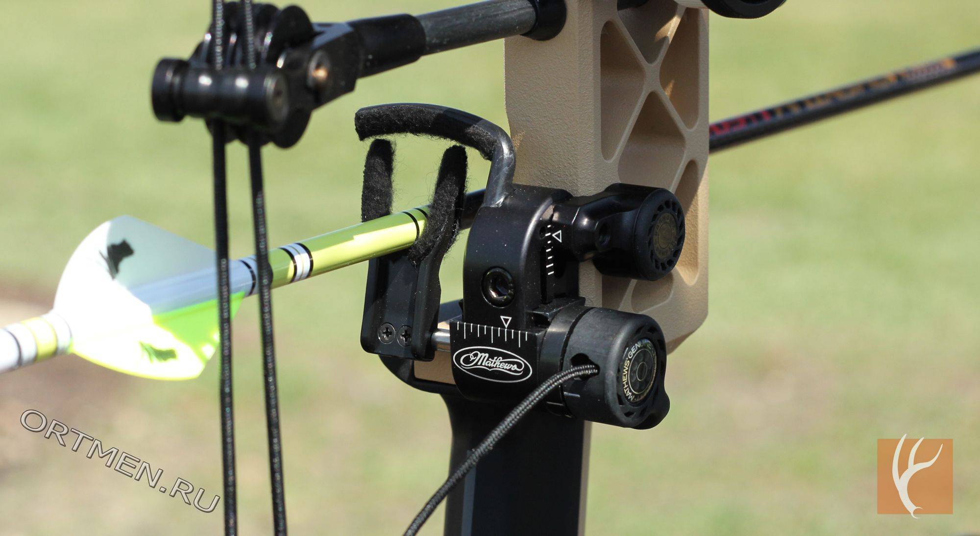 Полочка Mathews Ultra Rest HDX
